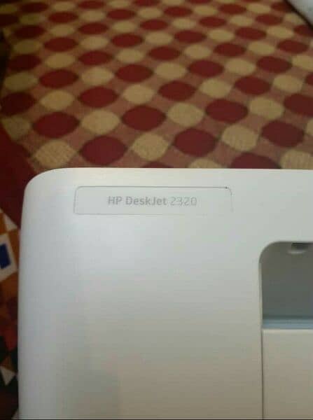 HP deskjet Slightly Used Look like New 2