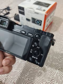 Sony a6000 with 16-50mm and box