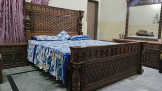 chinioti wooden bed set  like a new