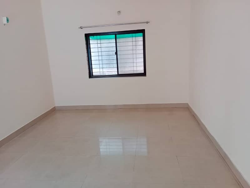 10-Marla 02-Bed Tile Flooring Upper Portion Available For Rent in Old Officers Colony Saddar Lahore Cantt. 8