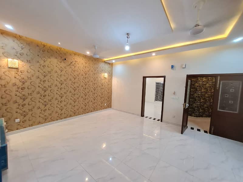 Luxurious 10 Marla Brand New House for Sale in Iqbal Block, Sector E, Bahria Town Lahore 4