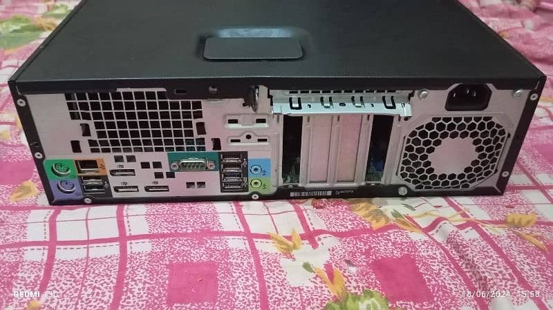 HP Z230, I5 4TH GEN+ 4GB RAM 2