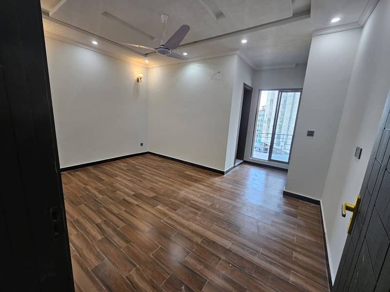 Margala View 4 Bed Apartment In E11 4 Near Double Road 10