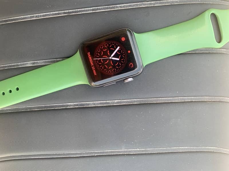 Apple Watch series 3 42mm cellular + GPS 98% 6