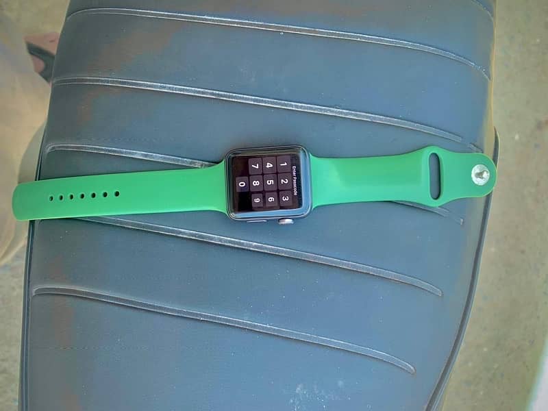 Apple Watch series 3 42mm cellular + GPS 98% 9