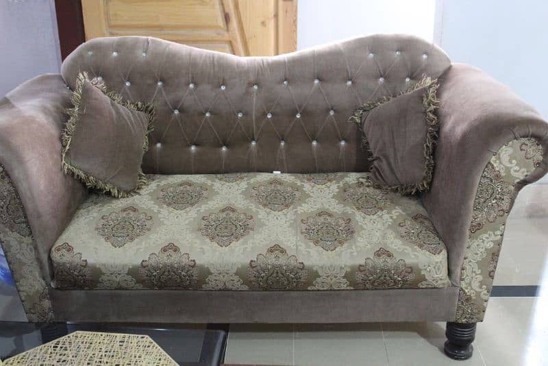 7 seater sofa set with center table 3