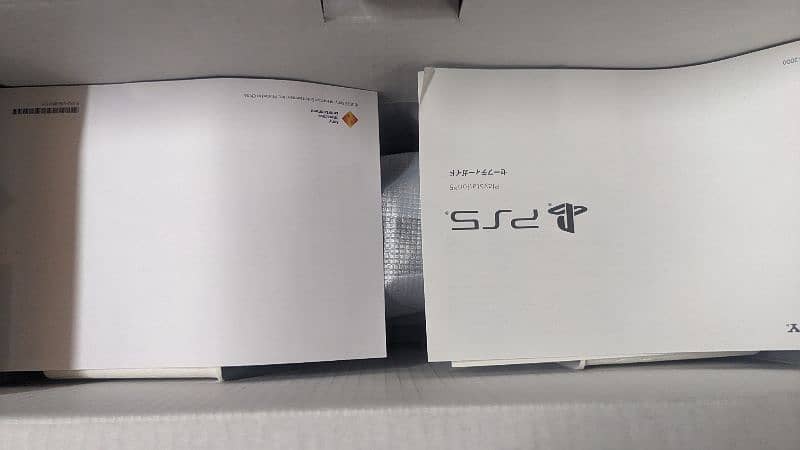 Play Station 5 brand new PS5 dual sensing charging station 5