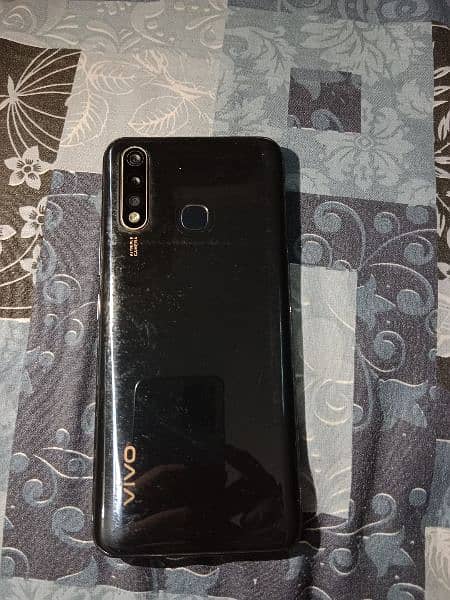 Vivo Y19 4/128 GB With Box PTA Approved 1