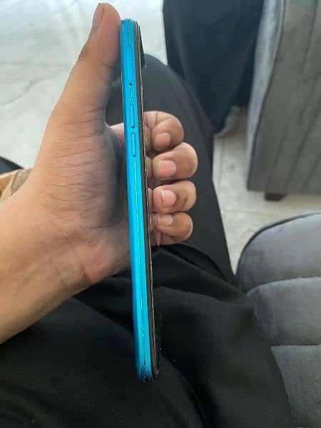 Realme 5i 3