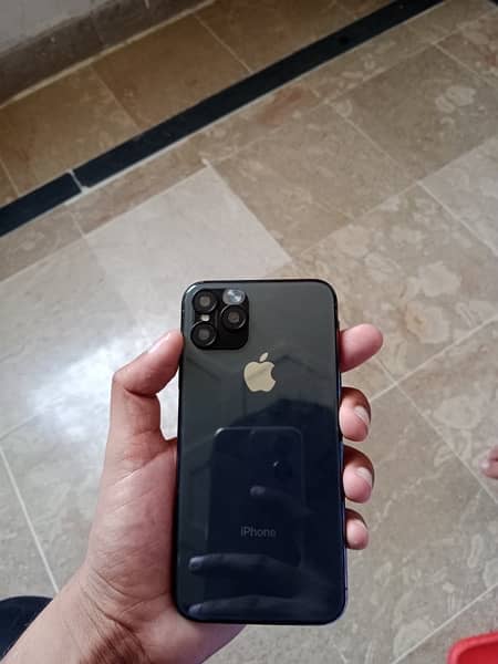 10 / 10 condition only battery change Pta approved iphone X 2