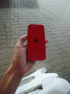 IPhone SE 20.20 Red color 0