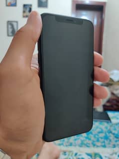 Iphone XS 256Gb Non PTA with 20 watt charger