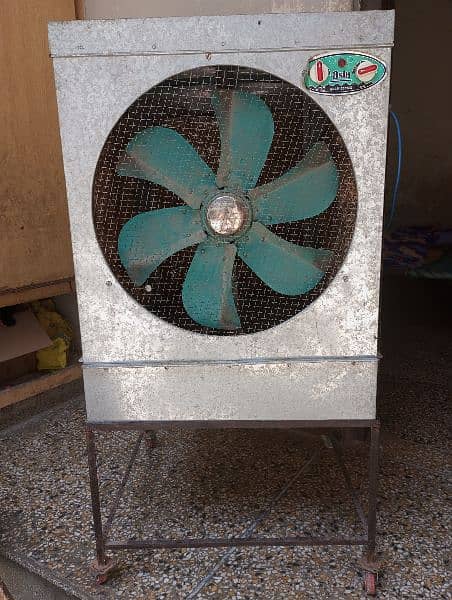 air cooler move able Only stand 2.5/3 ft standerd size 1.5 ft hight 1