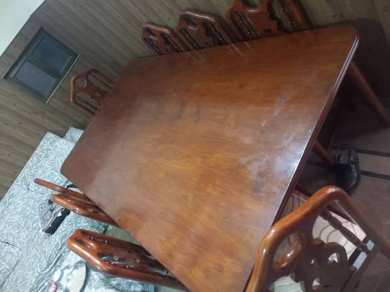 Like new pure woden dining table 4