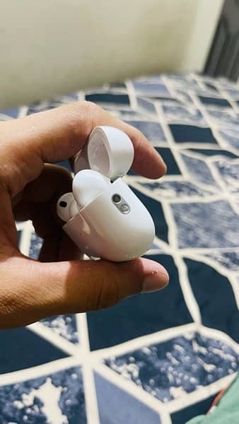 AirPods Pro 2 for Urgent Sale 8