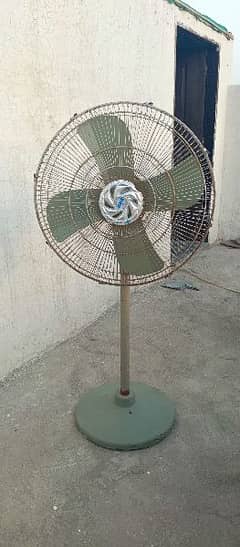Padistal Fan For Urgent For  Sale