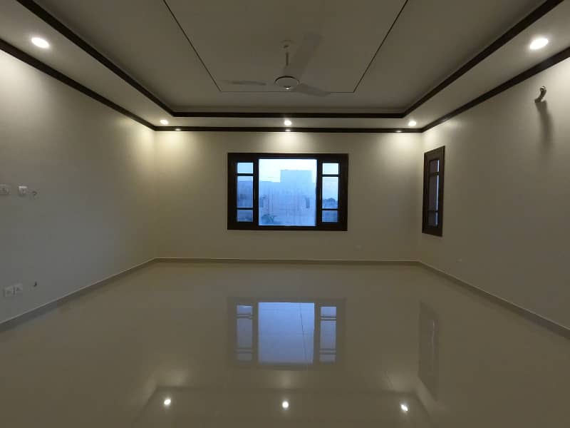An Exquisite Opportunity To Own Luxurious BrandNew 1000 Sqyd Bungalow On Prime Location of Dha Ph 8 | 6 Beds Designed Meticulous Attention To Detail | Gym Theatre In Basement 17
