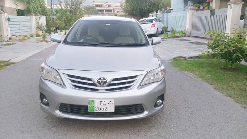 Toyota Corolla Altis 2011 1