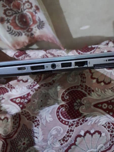 HP Laptop 3