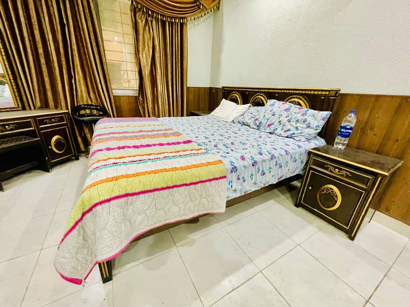 F-11 Markaz Luxury 1 Bedroom 1 Bathroom Tv Lounge Kitchen Car Parking Fully Furnished Apartment For Sale 12