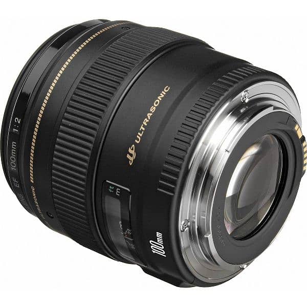 Canon 100 mm portrait lens just 32,500 only 6
