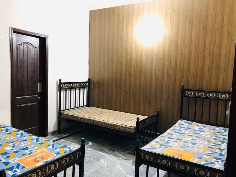 Rooms for Boys Hostel johar town 5