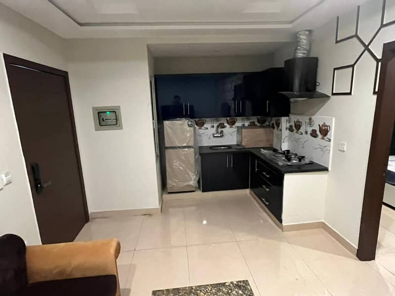 1BHK Brand New Fully Furnished Apartment For Sale In BAHRIA Town Lahore 7