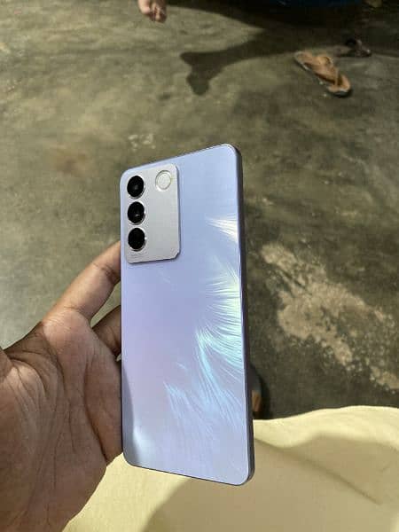 Vivo V27e 0