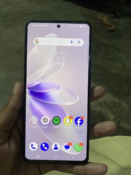 Vivo V27e 2