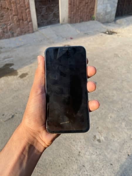 Iphone xs factory unlock mint condition 1