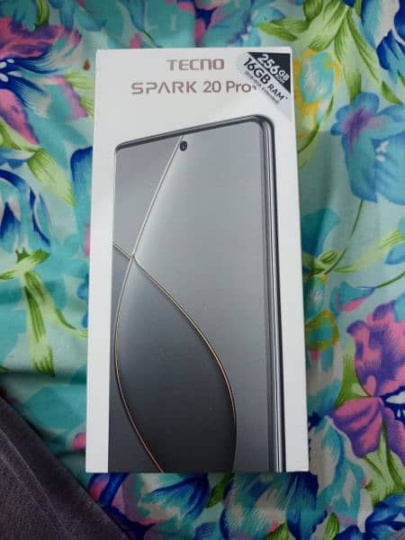 Tecno Spark 20 pro+ 0