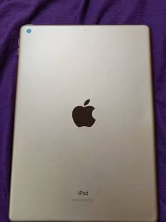 iPad 8 generation 32 GB finger button issue03017648172