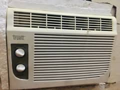. 5 Half Ton Ac for small room 2-2.5 amp