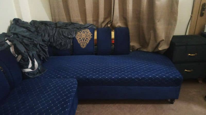 blue sofa 1