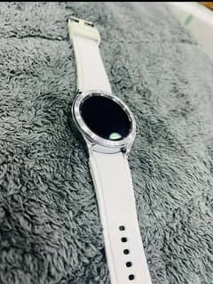 Samsung galaxy watch 4 classic 0