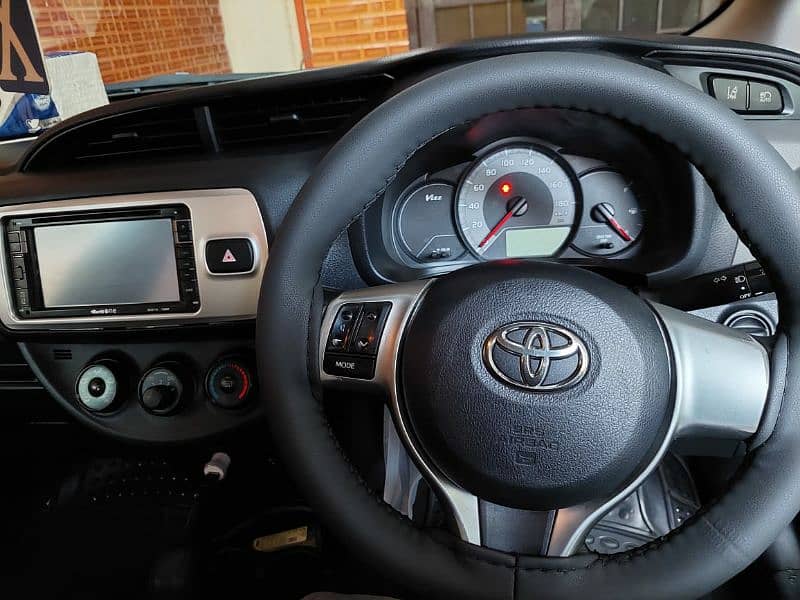 Toyota Vitz 2017 2