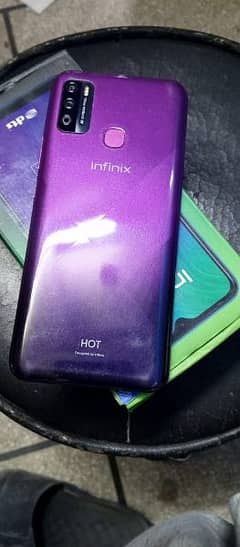 infinix hot 9play 4/64 0