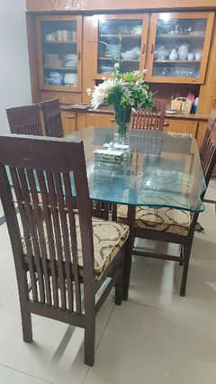 dining table used like new 0