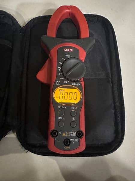 uni t clamp meter 1