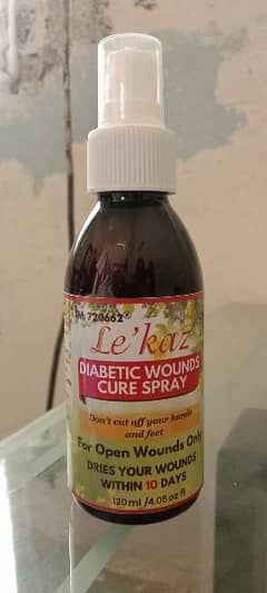 Le'Kaz diabetic Wounds Cure Spray