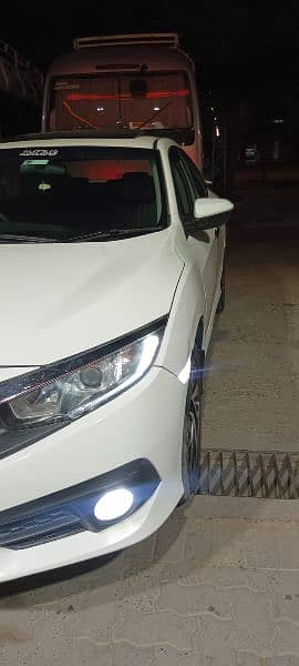 Honda Civic Oriel 2018 3