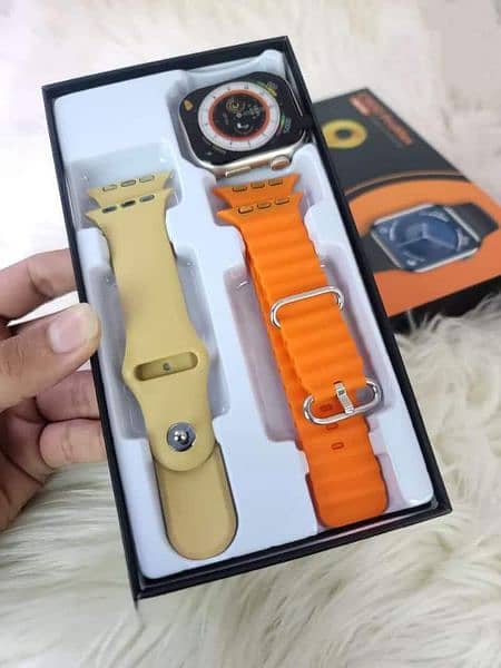 C900 Pro Max Smart Watch with 2 Straps, Palm Sensor and Active Calling 4