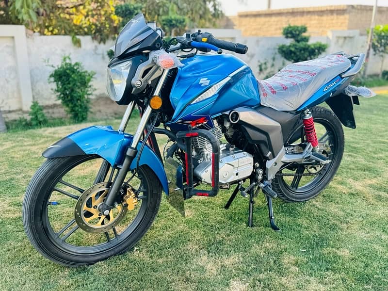 Suzuki GSX 125 1