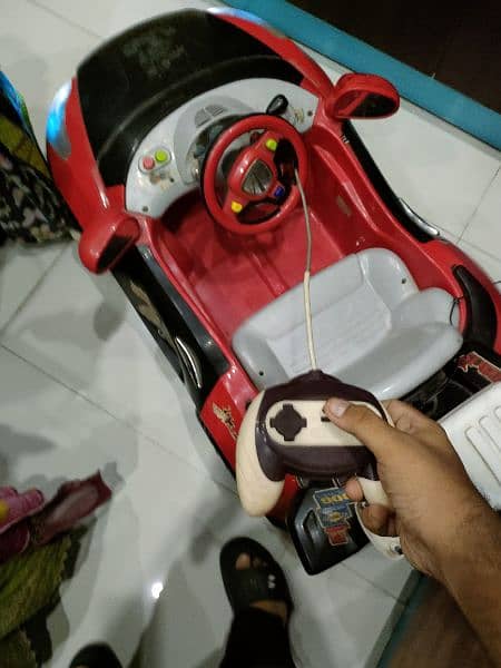 remote dual motor kids car for 7year old or under 2