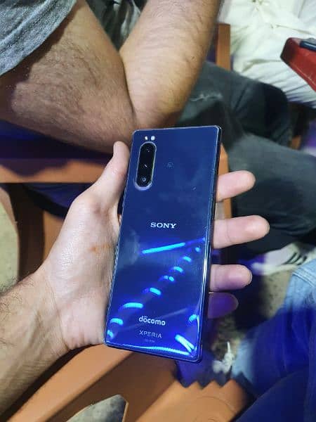 Sony Xperia 5 6