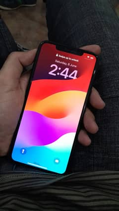 iPhone 11 Pro Max 0