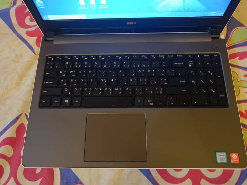 Dell Inspiron 15 4gb graphics 7