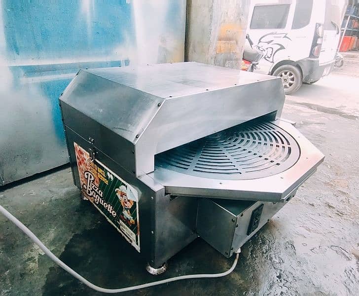 Electric baking oven rotary conveyor 26 inche imported  220 voltage 0