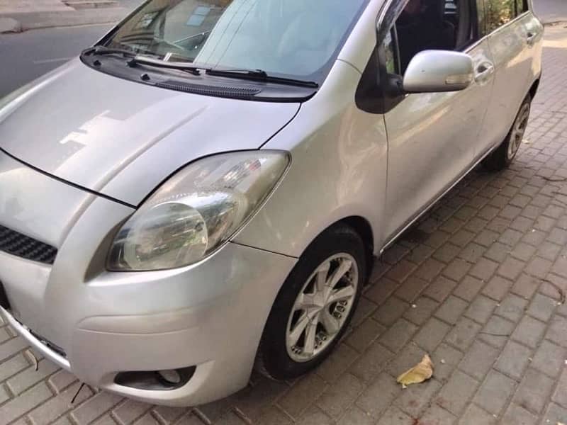 Toyota Vitz 2010 8