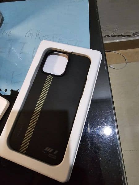 Iphone 15 pro max original Pitaka magsafe Case 2